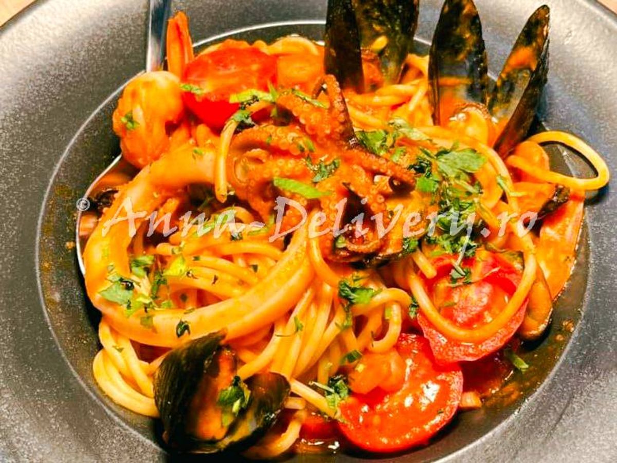 Spaghetti con Frutti di Mare 